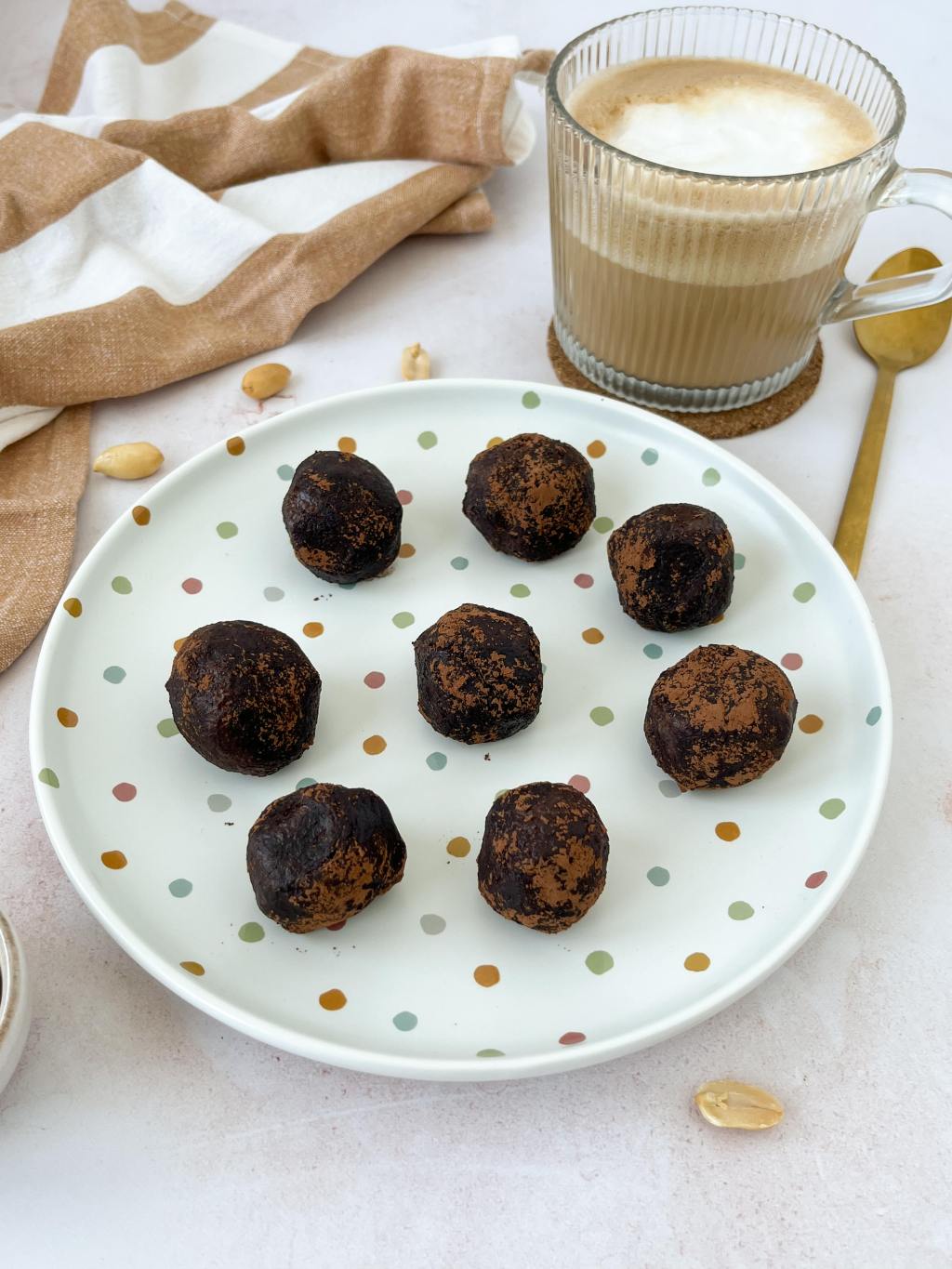 CHOCO – PEANUT&nbsp;BALLS